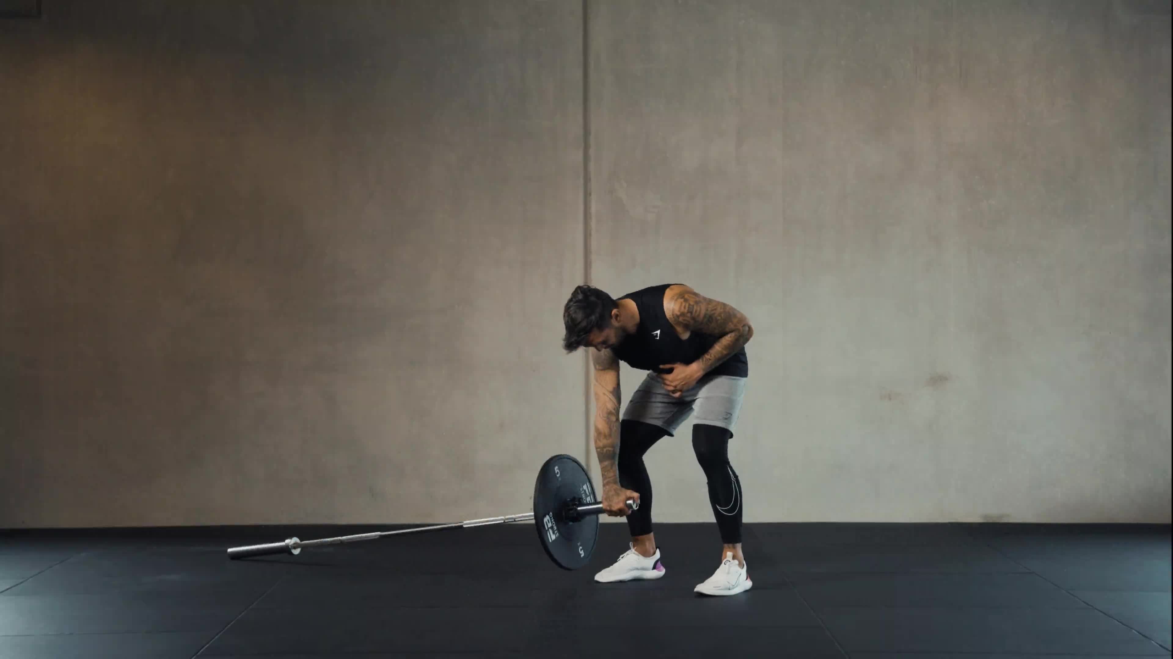Training with a barbell